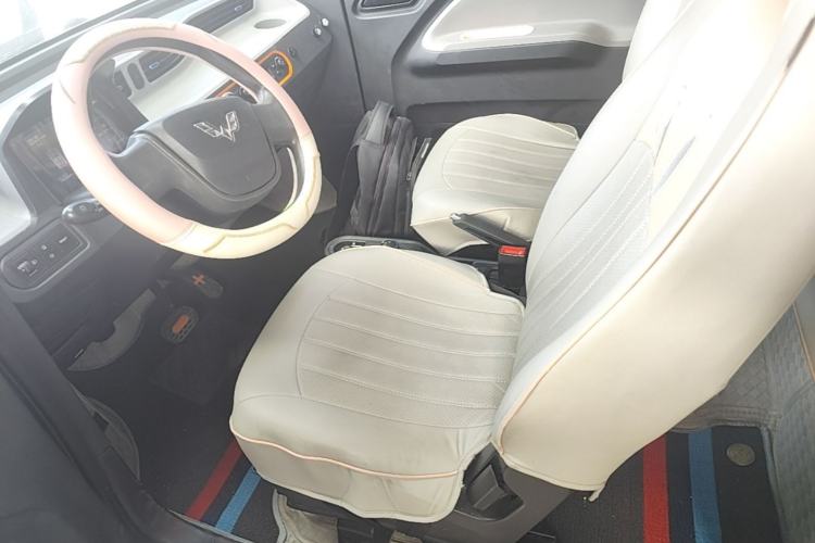 Used Wuling Hongguang MINIEV 2020 Enjoyment Model Lithium Iron Phosphate Left Front Seat
