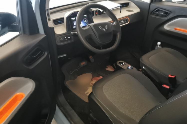 Used Wuling Hongguang MINIEV 2020 Enjoyment Model Lithium Iron Phosphate Left Front Seat