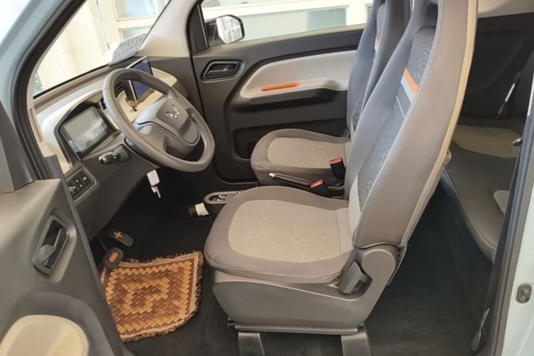Used Wuling Hongguang MINIEV 2020 Zizai Version Lithium-NMC Left Front Seat