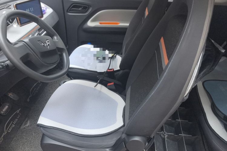 Used Wuling Hongguang MINIEV 2020 Enjoyment Model Lithium Iron Phosphate Left Front Seat