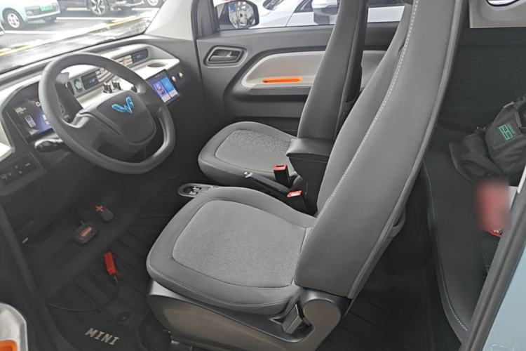 Used Wuling Hongguang MINIEV 2020 Enjoyment Model Lithium Iron Phosphate Left Front Seat