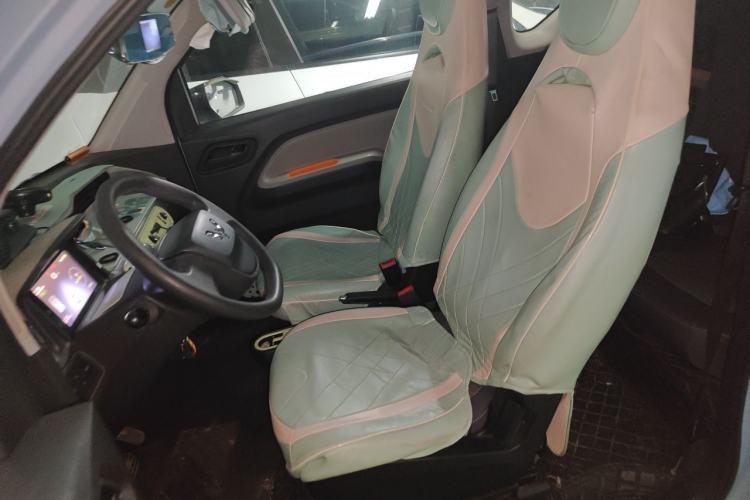 Used Wuling Hongguang MINIEV 2020 Freedom Version Lithium Iron Phosphate Left Front Seat
