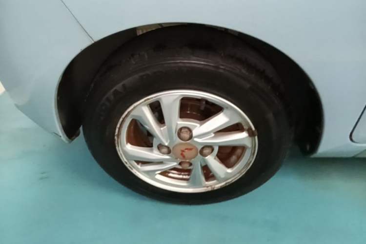Used Wuling Hongguang MINIEV 2020 Enjoy Edition Lithium-Ion Battery Left Front Wheel Hub