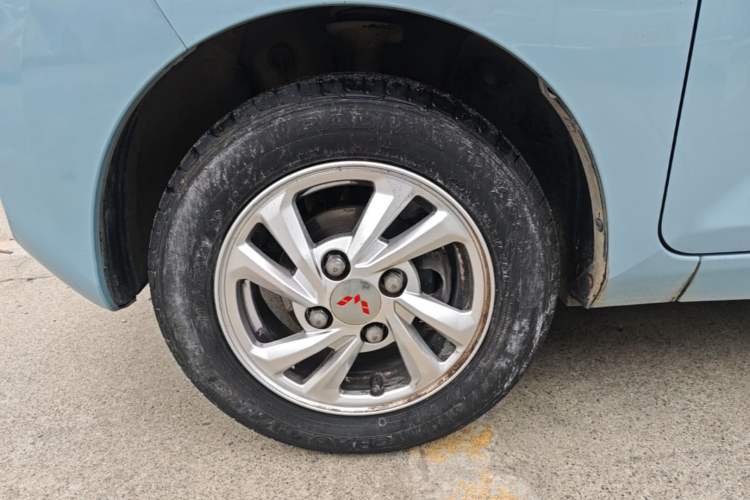 Used Wuling Hongguang MINIEV 2020 Enjoyment Model Lithium Iron Phosphate Left Front Wheel Hub