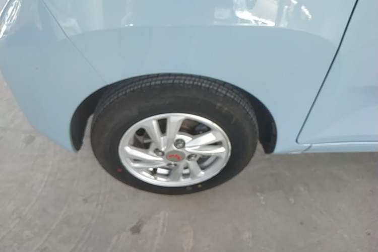 Used Wuling Hongguang MINIEV 2020 Enjoyment Model Lithium Iron Phosphate Left Front Wheel Hub