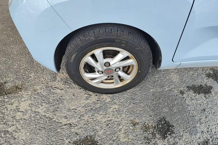 Used Wuling Hongguang MINIEV 2020 Enjoyment Model Lithium Iron Phosphate Left Front Wheel Hub