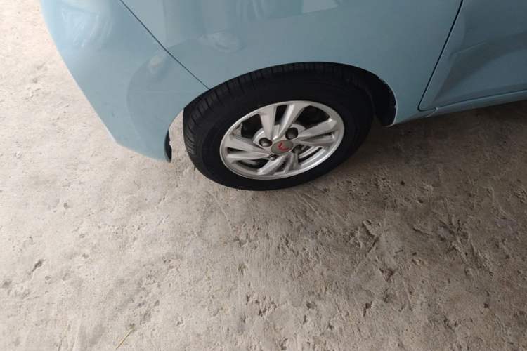 Used Wuling Hongguang MINIEV 2020 Enjoyment Model Lithium Iron Phosphate Left Front Wheel Hub