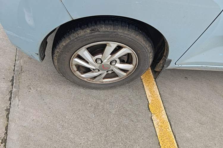 Used Wuling Hongguang MINIEV 2020 Enjoy Edition Lithium-Ion Battery Left Front Wheel Hub