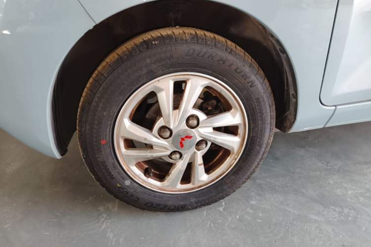 Used Wuling Hongguang MINIEV 2020 Enjoyment Model Lithium Iron Phosphate Left Front Wheel Hub