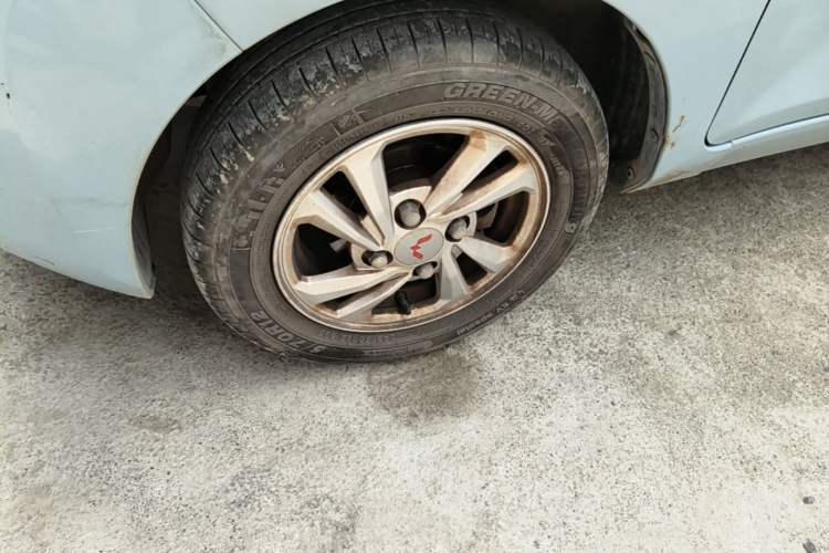 Used Wuling Hongguang MINIEV 2020 Freedom Version Lithium Iron Phosphate Left Front Wheel Hub