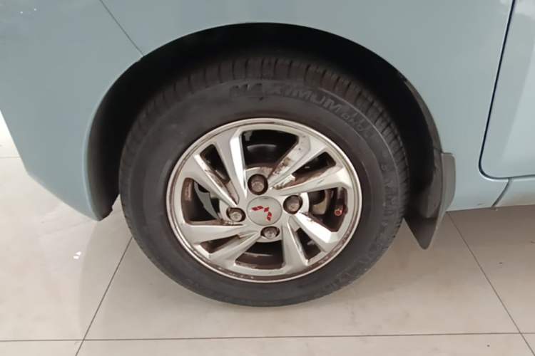 Used Wuling Hongguang MINIEV 2020 Enjoy Edition Lithium-Ion Battery Left Front Wheel Hub
