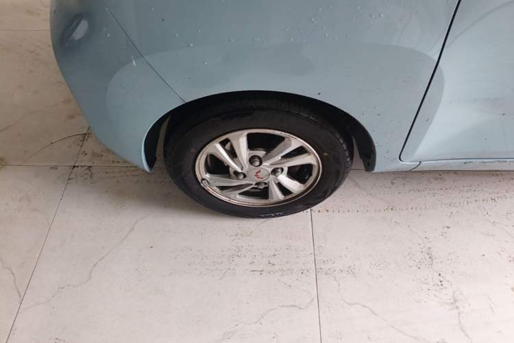 Used Wuling Hongguang MINIEV 2020 Enjoyment Model Lithium Iron Phosphate Left Front Wheel Hub