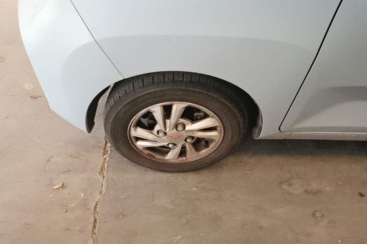 Used Wuling Hongguang MINIEV 2020 Enjoyment Model Lithium Iron Phosphate Left Front Wheel Hub