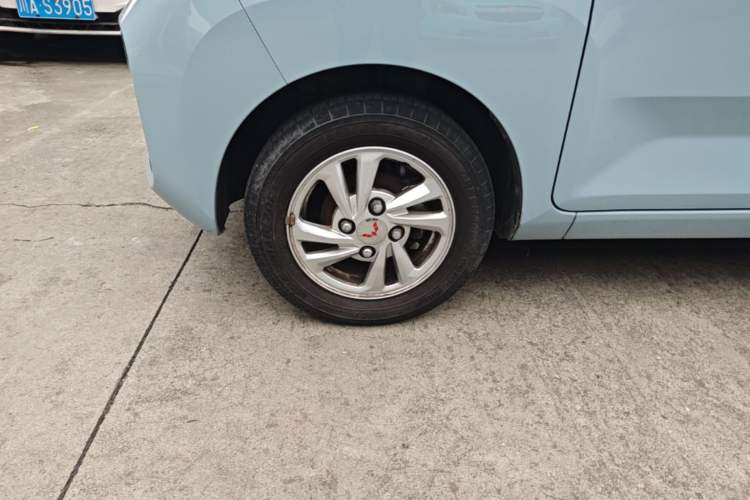 Used Wuling Hongguang MINIEV 2020 Enjoyment Model Lithium Iron Phosphate Left Front Wheel Hub