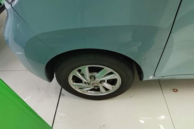 Used Wuling Hongguang MINIEV 2020 Enjoyment Model Lithium Iron Phosphate Left Front Wheel Hub