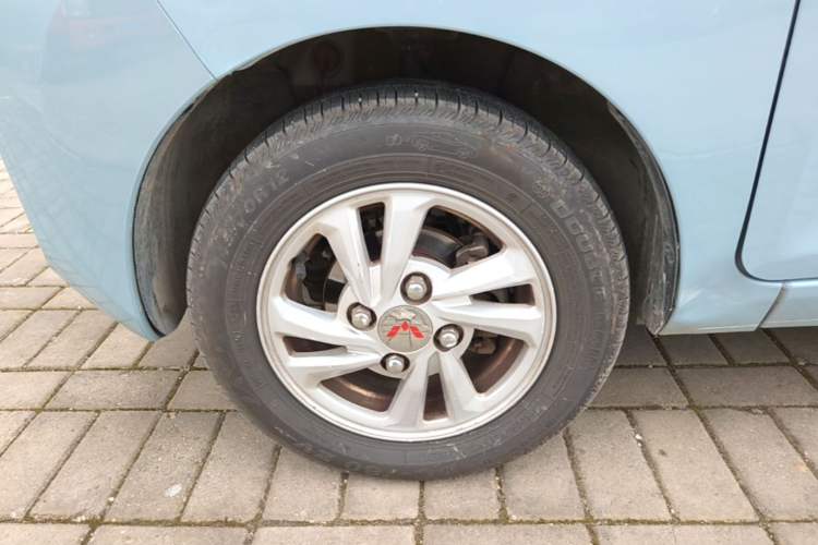 Used Wuling Hongguang MINIEV 2020 Enjoyment Model Lithium Iron Phosphate Left Front Wheel Hub