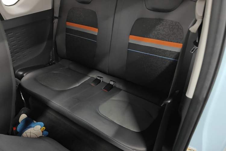 Used Wuling Hongguang MINIEV 2020 Freedom Version Lithium Iron Phosphate Left Rear Seat