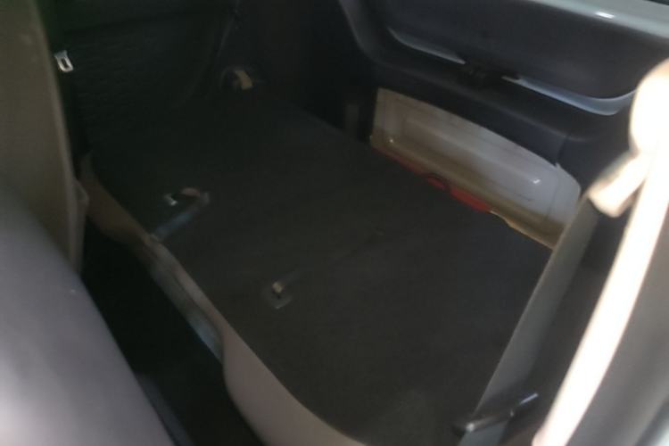 Used Wuling Hongguang MINIEV 2020 Enjoyment Model Lithium Iron Phosphate Left Rear Seat