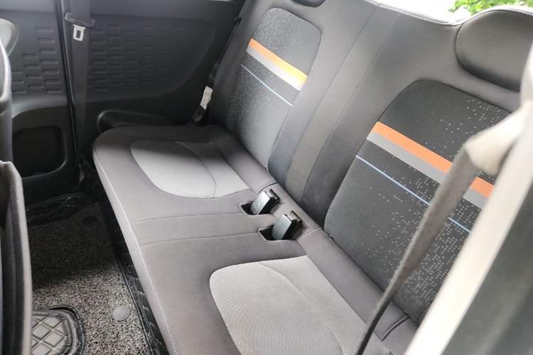 Used Wuling Hongguang MINIEV 2020 Enjoy Edition Lithium-Ion Battery Left Rear Seat