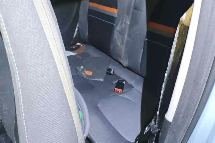 Used Wuling Hongguang MINIEV 2020 Freedom Version Lithium Iron Phosphate Left Rear Seat