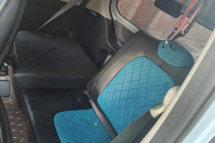 Used Wuling Hongguang MINIEV 2020 Enjoyment Model Lithium Iron Phosphate Left Rear Seat