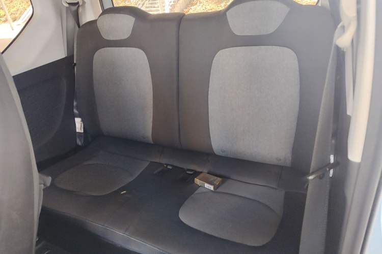 Used Wuling Hongguang MINIEV 2020 Enjoyment Model Lithium Iron Phosphate Left Rear Seat