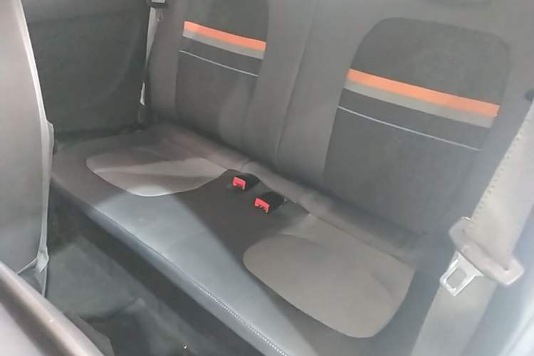 Used Wuling Hongguang MINIEV 2020 Freedom Version Lithium Iron Phosphate Left Rear Seat