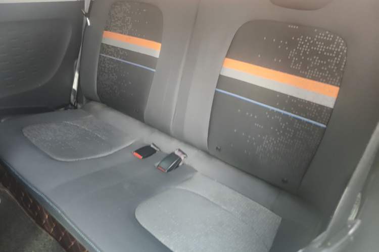 Used Wuling Hongguang MINIEV 2020 Enjoyment Model Lithium Iron Phosphate Left Rear Seat