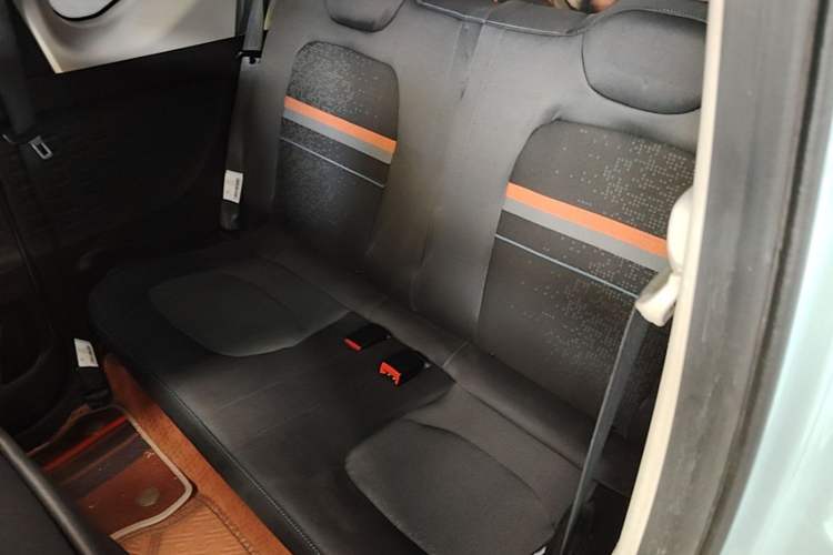 Used Wuling Hongguang MINIEV 2020 Freedom Version Lithium Iron Phosphate Left Rear Seat