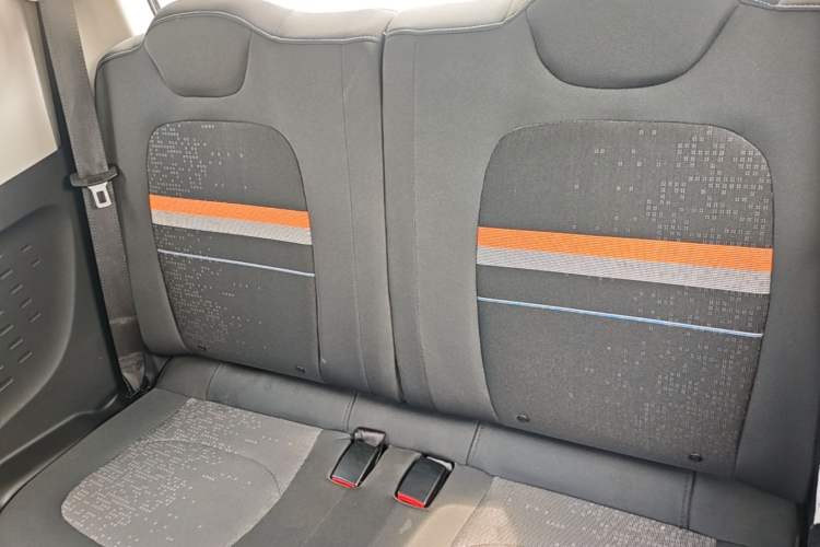 Used Wuling Hongguang MINIEV 2020 Freedom Version Lithium Iron Phosphate Left Rear Seat