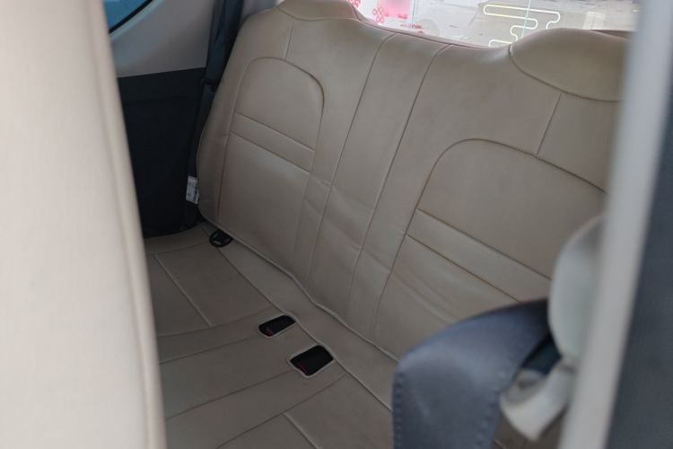 Used Wuling Hongguang MINIEV 2020 Enjoyment Model Lithium Iron Phosphate Left Rear Seat
