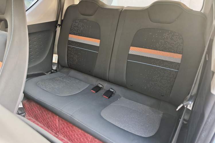 Used Wuling Hongguang MINIEV 2020 Freedom Version Lithium Iron Phosphate Left Rear Seat