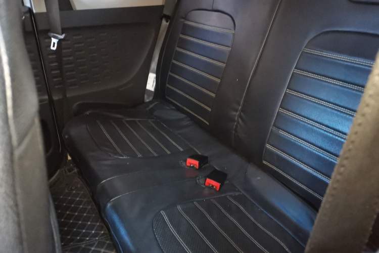 Used Wuling Hongguang MINIEV 2020 Enjoy Edition Lithium-Ion Battery Left Rear Seat