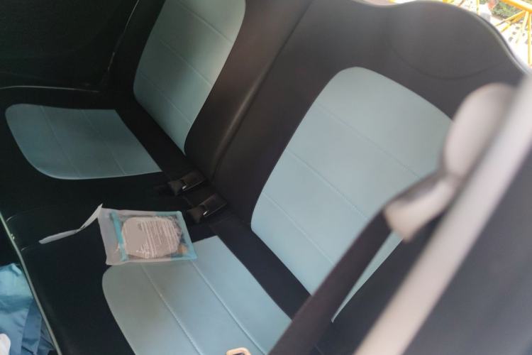 Used Wuling Hongguang MINIEV 2020 Enjoyment Model Lithium Iron Phosphate Left Rear Seat