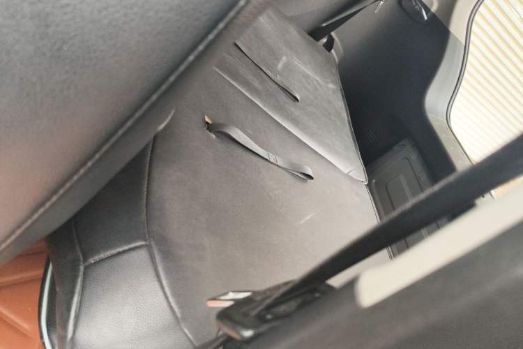 Used Wuling Hongguang MINIEV 2020 Freedom Version Lithium Iron Phosphate Left Rear Seat