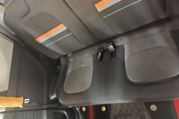 Used Wuling Hongguang MINIEV 2020 Enjoyment Model Lithium Iron Phosphate Left Rear Seat