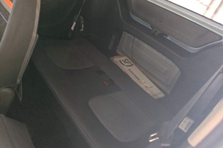 Used Wuling Hongguang MINIEV 2020 Enjoyment Model Lithium Iron Phosphate Left Rear Seat