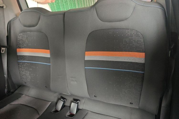 Used Wuling Hongguang MINIEV 2020 Enjoyment Model Lithium Iron Phosphate Left Rear Seat
