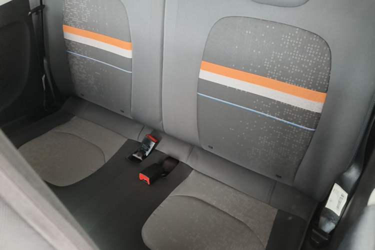 Used Wuling Hongguang MINIEV 2020 Enjoyment Model Lithium Iron Phosphate Left Rear Seat