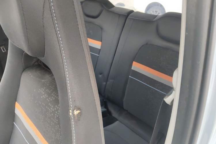 Used Wuling Hongguang MINIEV 2020 Enjoyment Model Lithium Iron Phosphate Left Rear Seat