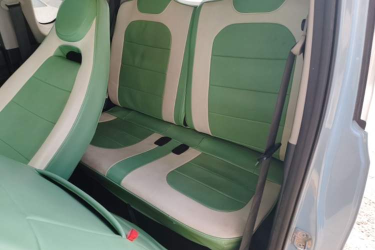 Used Wuling Hongguang MINIEV 2020 Enjoyment Model Lithium Iron Phosphate Left Rear Seat