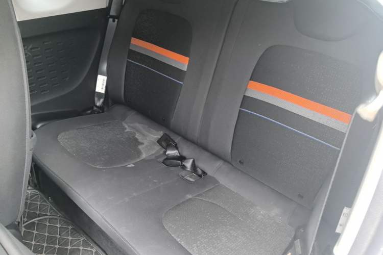 Used Wuling Hongguang MINIEV 2020 Zizai Version Lithium-NMC Left Rear Seat