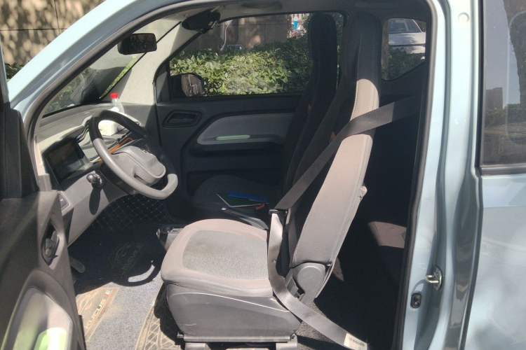Used Wuling Hongguang MINIEV 2020 Freedom Version Lithium Iron Phosphate Left Rear Seat