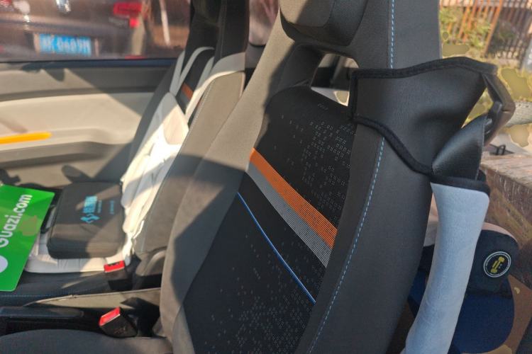 Used Wuling Hongguang MINIEV 2020 Enjoyment Model Lithium Iron Phosphate Left Rear Seat