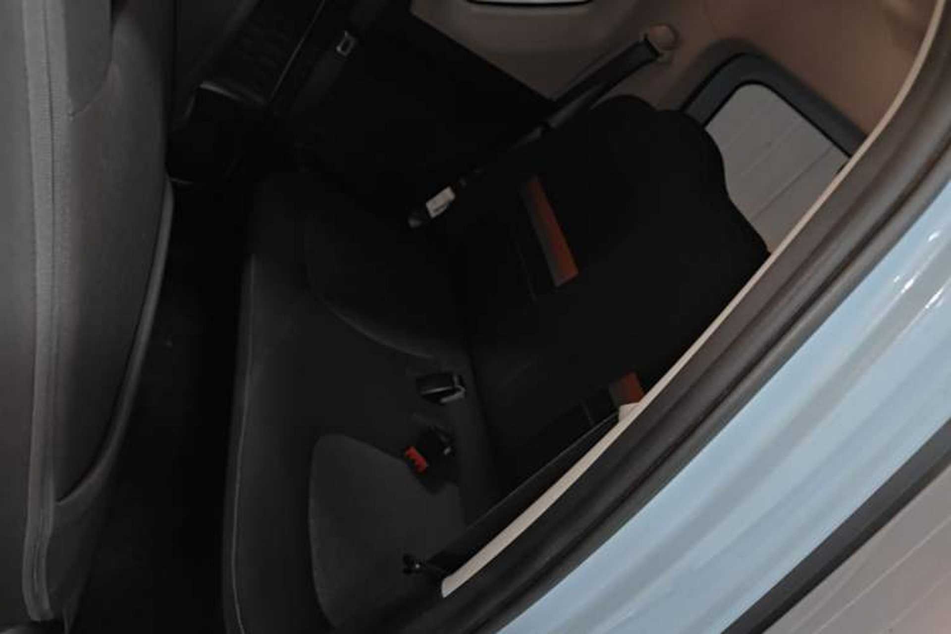 Used Wuling Hongguang MINIEV 2020 Freedom Version Lithium Iron Phosphate Left Rear Seat