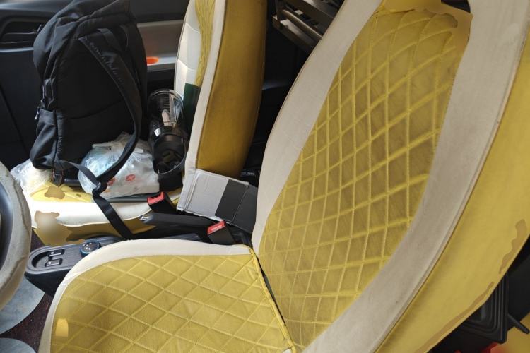 Used Wuling Hongguang MINIEV 2020 Enjoyment Model Lithium Iron Phosphate Left Rear Seat