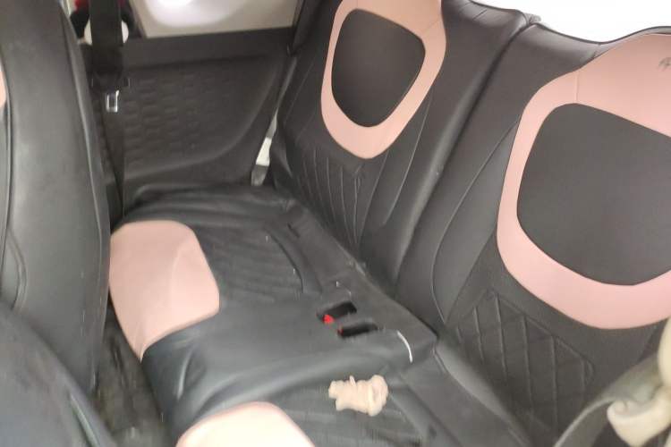 Used Wuling Hongguang MINIEV 2020 Zizai Version Lithium-NMC Left Rear Seat