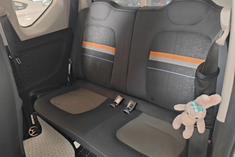 Used Wuling Hongguang MINIEV 2020 Enjoyment Model Lithium Iron Phosphate Left Rear Seat