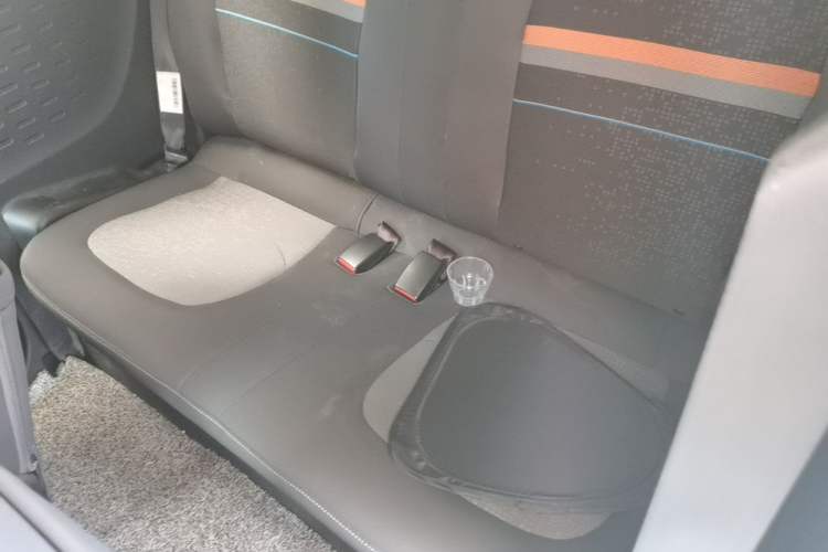 Used Wuling Hongguang MINIEV 2020 Zizai Version Lithium-NMC Left Rear Seat