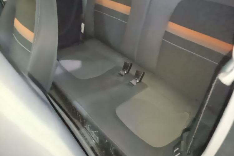 Used Wuling Hongguang MINIEV 2020 Zizai Version Lithium-NMC Left Rear Seat
